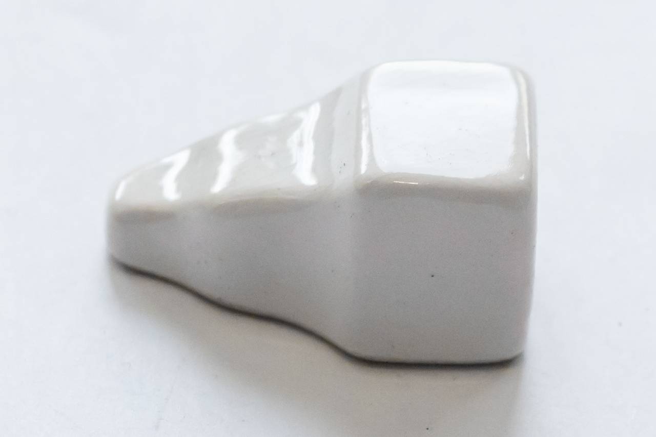 Угол к карнизу Белый кракелюр h 3,5 см